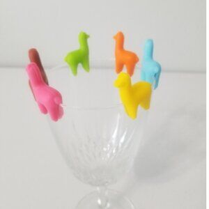 6pcs. Fun Lama Alpaca Shaped Wine Marker Barware Glass Charm Drink Tracker Stemw